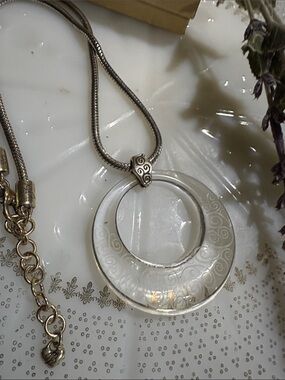 Brighton Rare lava lounge Silver-Tone Clear Circle Pendant Necklace
